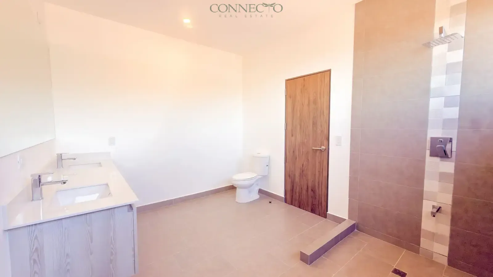 Santa Ana, San Jose, 4 Bedrooms Bedrooms, ,3 BathroomsBathrooms, 360 m&sup2; sqr meters,360 m&sup2;sqr meters, Apartment,For Sale,1194