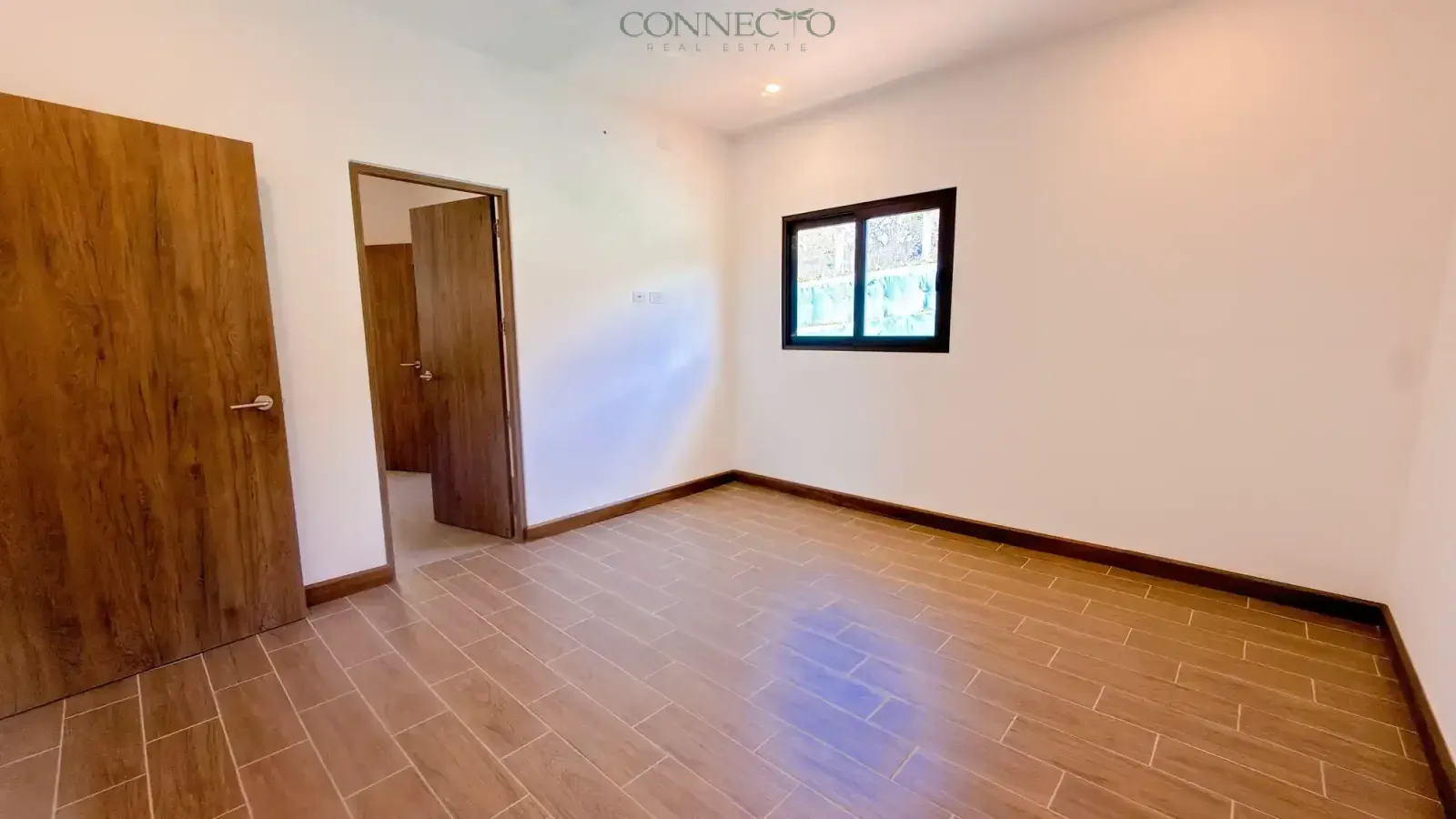 Santa Ana, San Jose, 4 Bedrooms Bedrooms, ,3 BathroomsBathrooms, 360 m&sup2; sqr meters,360 m&sup2;sqr meters, Apartment,For Sale,1194