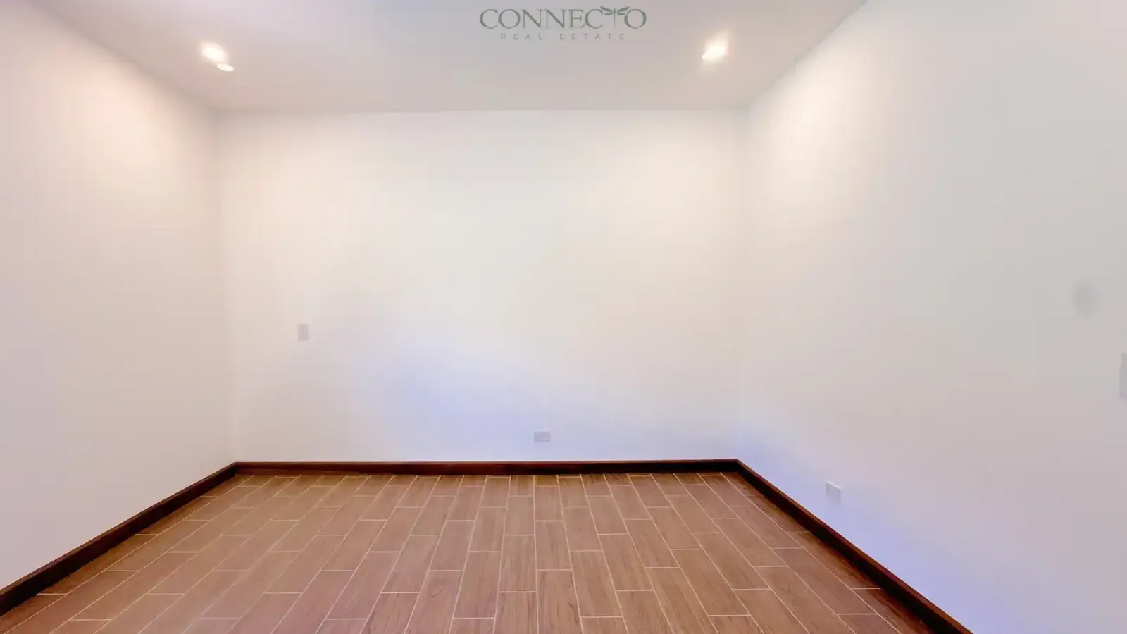 Santa Ana, San Jose, 4 Bedrooms Bedrooms, ,3 BathroomsBathrooms, 360 m&sup2; sqr meters,360 m&sup2;sqr meters, Apartment,For Sale,1194