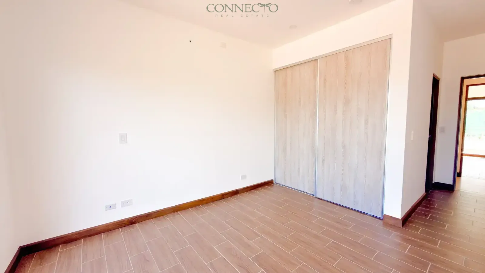 Santa Ana, San Jose, 4 Bedrooms Bedrooms, ,3 BathroomsBathrooms, 360 m&sup2; sqr meters,360 m&sup2;sqr meters, Apartment,For Sale,1194