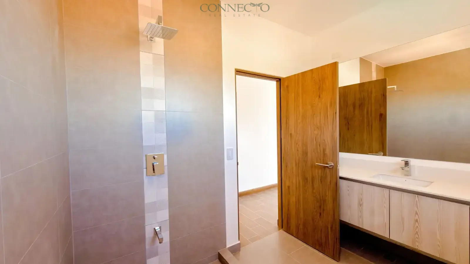 Santa Ana, San Jose, 4 Bedrooms Bedrooms, ,3 BathroomsBathrooms, 360 m&sup2; sqr meters,360 m&sup2;sqr meters, Apartment,For Sale,1194