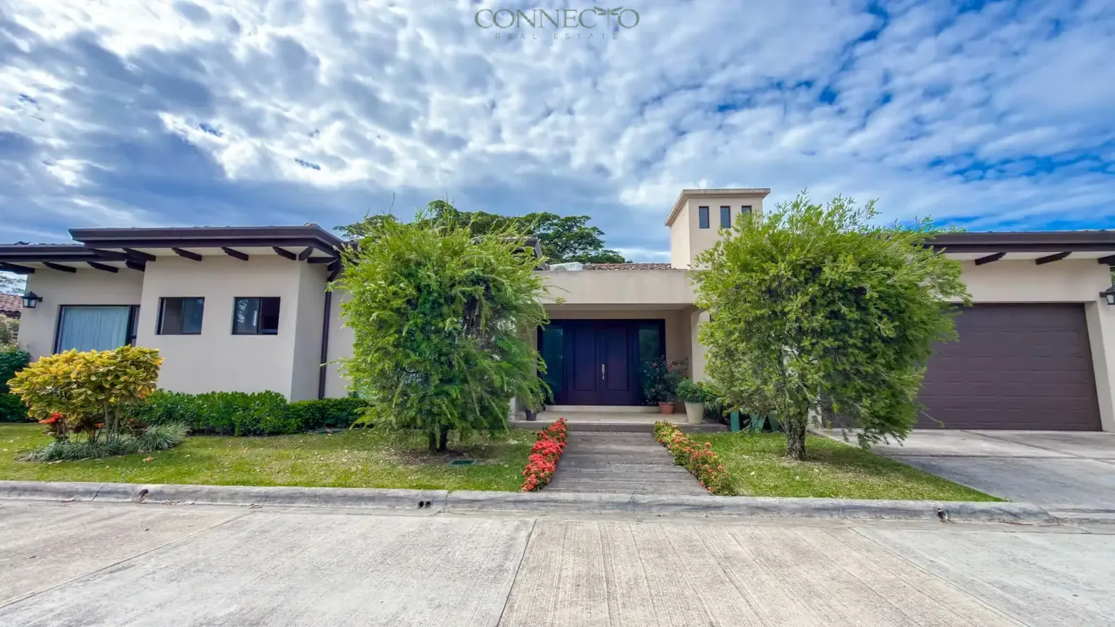 Serena House Lindora, house for sale in Lindora Costa Rica, single-level home for sale Lindora, one-story home Lindora, family home for sale Santa Ana, gated community home Lindora, three-bedroom home Lindora, home with en-suite bedrooms Costa Rica, house with terrace Lindora, luxury real estate Lindora, Santa Ana Costa Rica real estate, homes for sale near Route 27, expat family home Costa Rica, secure community home Santa Ana, Connecto Real Estate
Español
Casa Serena  Lindora, casa en venta en Lindora Costa Rica, casa de un nivel en Lindora, casa de una planta en venta Lindora, casa familiar en venta Santa Ana, casa en condominio Lindora, casa de tres dormitorios Lindora, casa con baños privados Costa Rica, casa con terraza Lindora, bienes raíces Lindora, propiedades en venta Santa Ana Costa Rica, casa cerca de Ruta 27, casa para expatriados Costa Rica, casa en comunidad segura Santa Ana, Connecto Real Estate