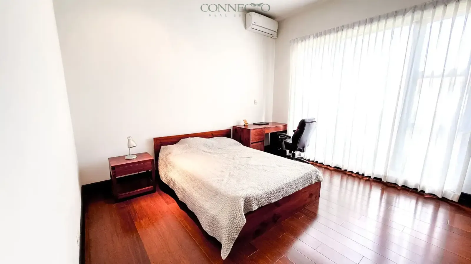 Serena House Lindora, house for sale in Lindora Costa Rica, single-level home for sale Lindora, one-story home Lindora, family home for sale Santa Ana, gated community home Lindora, three-bedroom home Lindora, home with en-suite bedrooms Costa Rica, house with terrace Lindora, luxury real estate Lindora, Santa Ana Costa Rica real estate, homes for sale near Route 27, expat family home Costa Rica, secure community home Santa Ana, Connecto Real Estate
Español
Casa Serena  Lindora, casa en venta en Lindora Costa Rica, casa de un nivel en Lindora, casa de una planta en venta Lindora, casa familiar en venta Santa Ana, casa en condominio Lindora, casa de tres dormitorios Lindora, casa con baños privados Costa Rica, casa con terraza Lindora, bienes raíces Lindora, propiedades en venta Santa Ana Costa Rica, casa cerca de Ruta 27, casa para expatriados Costa Rica, casa en comunidad segura Santa Ana, Connecto Real Estate