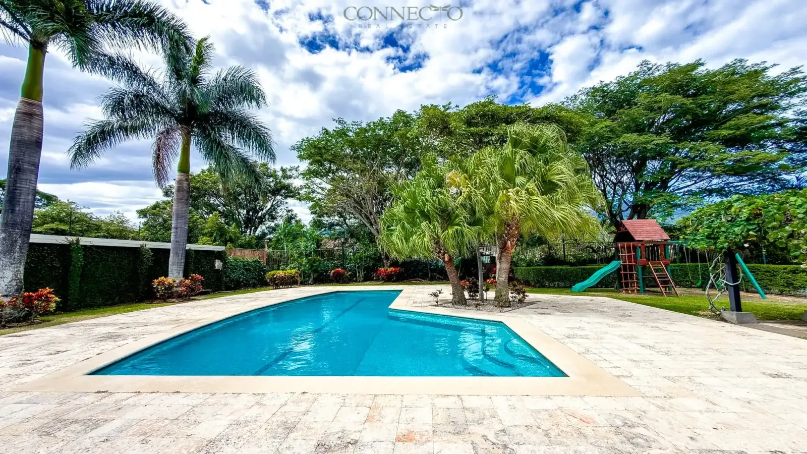 Serena House Lindora, house for sale in Lindora Costa Rica, single-level home for sale Lindora, one-story home Lindora, family home for sale Santa Ana, gated community home Lindora, three-bedroom home Lindora, home with en-suite bedrooms Costa Rica, house with terrace Lindora, luxury real estate Lindora, Santa Ana Costa Rica real estate, homes for sale near Route 27, expat family home Costa Rica, secure community home Santa Ana, Connecto Real Estate
Español
Casa Serena  Lindora, casa en venta en Lindora Costa Rica, casa de un nivel en Lindora, casa de una planta en venta Lindora, casa familiar en venta Santa Ana, casa en condominio Lindora, casa de tres dormitorios Lindora, casa con baños privados Costa Rica, casa con terraza Lindora, bienes raíces Lindora, propiedades en venta Santa Ana Costa Rica, casa cerca de Ruta 27, casa para expatriados Costa Rica, casa en comunidad segura Santa Ana, Connecto Real Estate