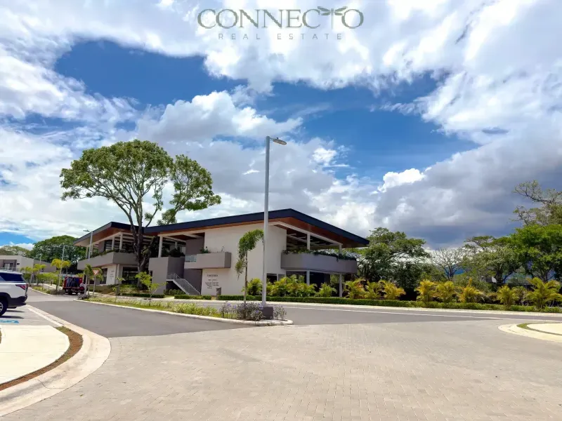Santa Ana, San Jose, 3 Bedrooms Bedrooms, ,2 BathroomsBathrooms, 185 m&sup2; sqr meters,185 m&sup2;sqr meters, Townhouse,For Rent,1221