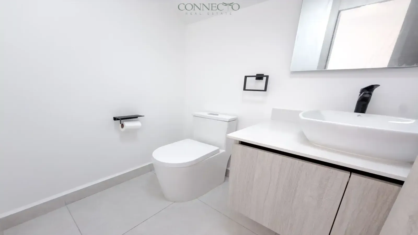 Santa Ana, San Jose, 3 Bedrooms Bedrooms, ,2 BathroomsBathrooms, 185 m&sup2; sqr meters,185 m&sup2;sqr meters, Townhouse,For Rent,1221