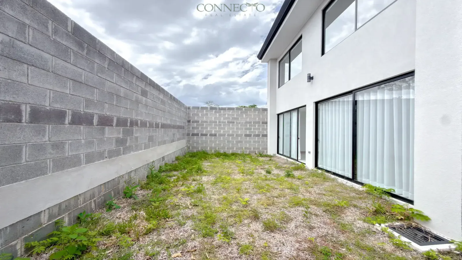 Santa Ana, San Jose, 3 Bedrooms Bedrooms, ,2 BathroomsBathrooms, 185 m&sup2; sqr meters,185 m&sup2;sqr meters, Townhouse,For Rent,1221