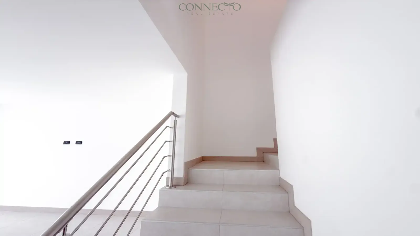 Santa Ana, San Jose, 3 Bedrooms Bedrooms, ,2 BathroomsBathrooms, 185 m&sup2; sqr meters,185 m&sup2;sqr meters, Townhouse,For Rent,1221