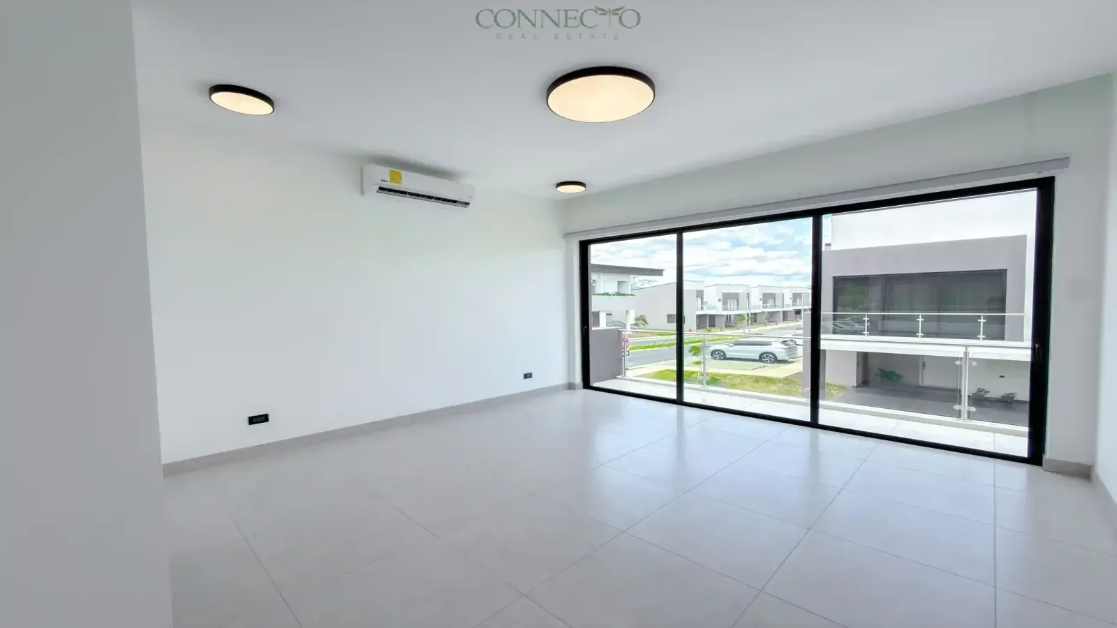 Santa Ana, San Jose, 3 Bedrooms Bedrooms, ,2 BathroomsBathrooms, 185 m&sup2; sqr meters,185 m&sup2;sqr meters, Townhouse,For Rent,1221
