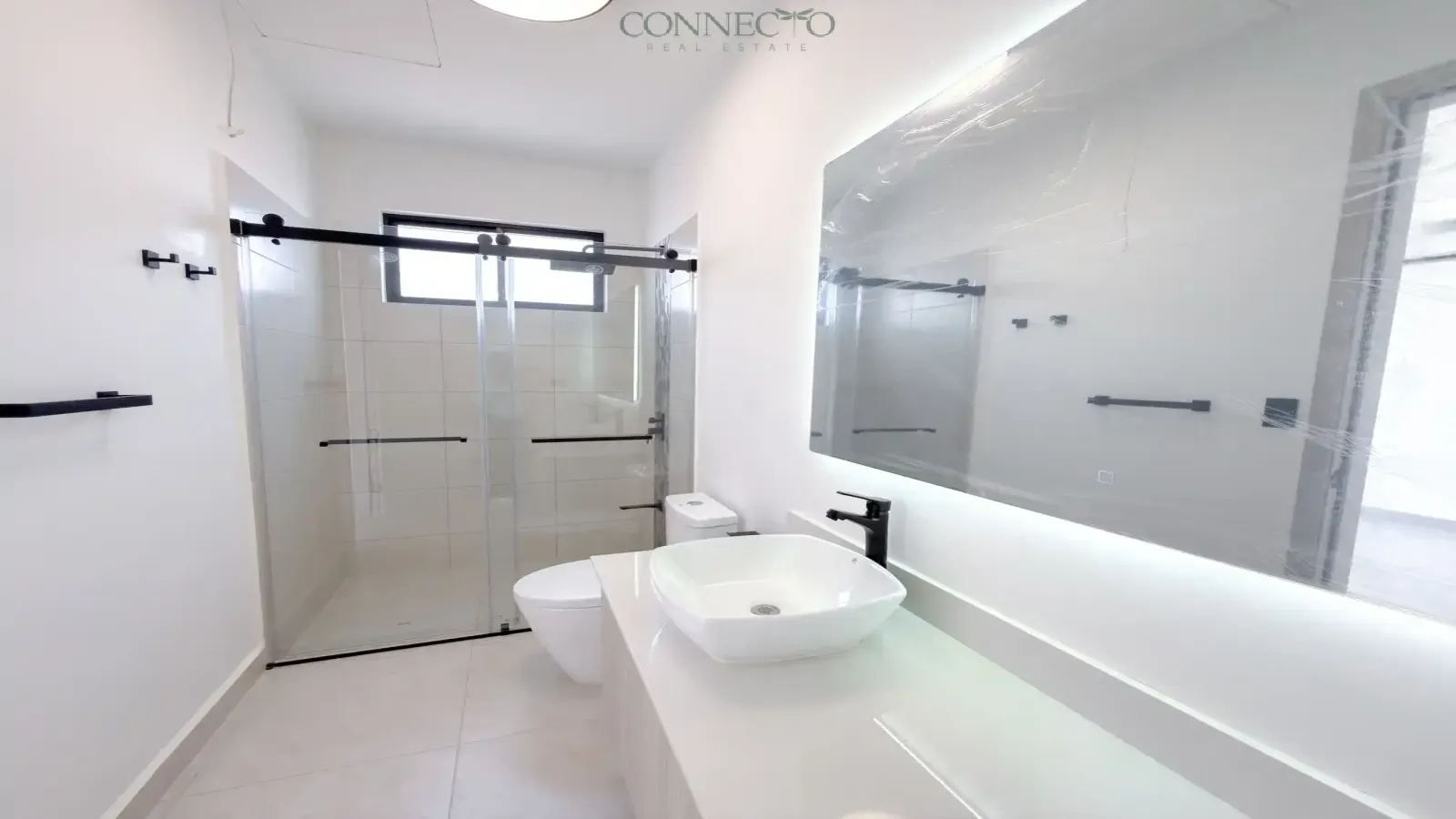 Santa Ana, San Jose, 3 Bedrooms Bedrooms, ,2 BathroomsBathrooms, 185 m&sup2; sqr meters,185 m&sup2;sqr meters, Townhouse,For Rent,1221