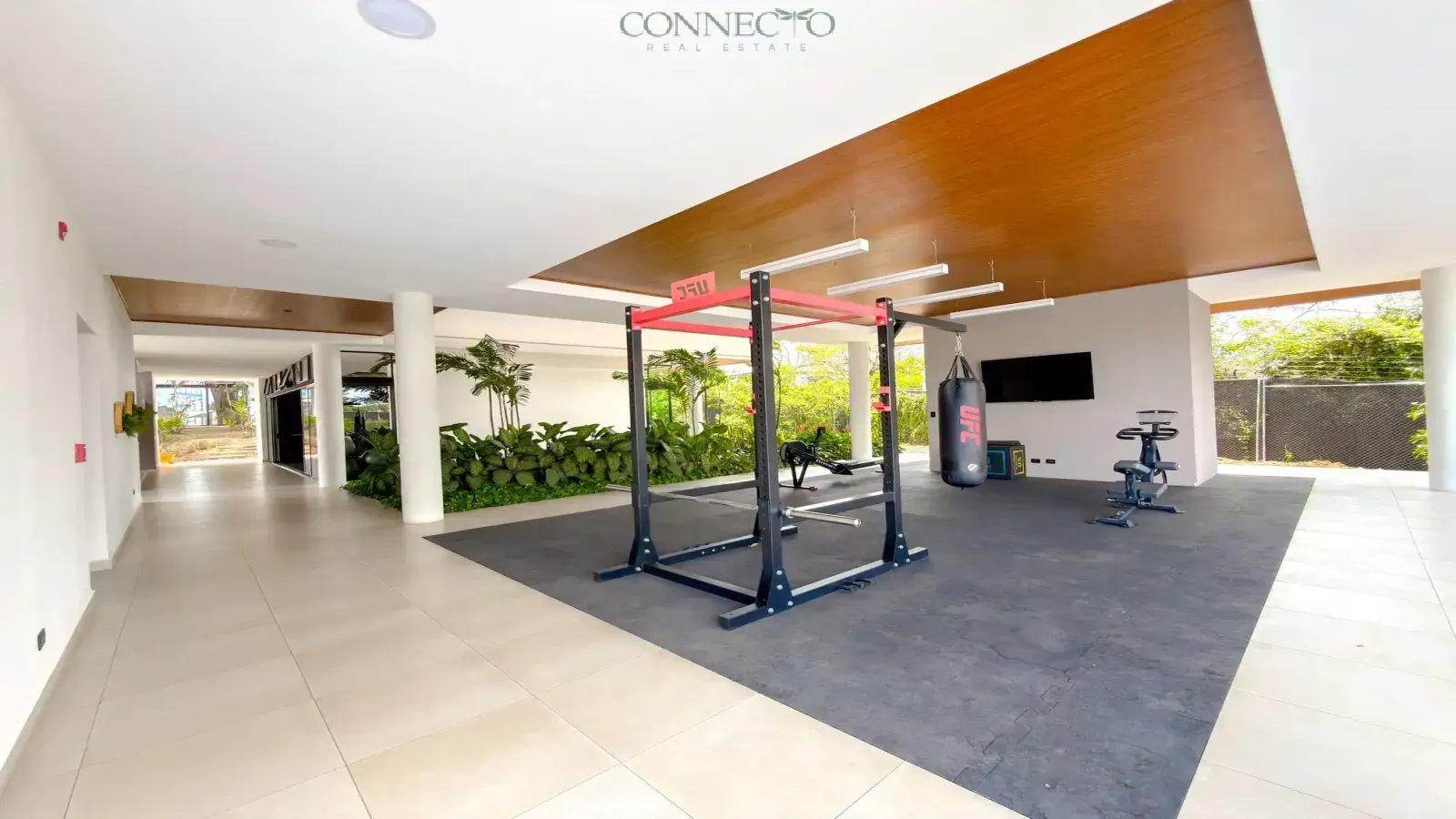 Santa Ana, San Jose, 3 Bedrooms Bedrooms, ,2 BathroomsBathrooms, 185 m&sup2; sqr meters,185 m&sup2;sqr meters, Townhouse,For Rent,1221