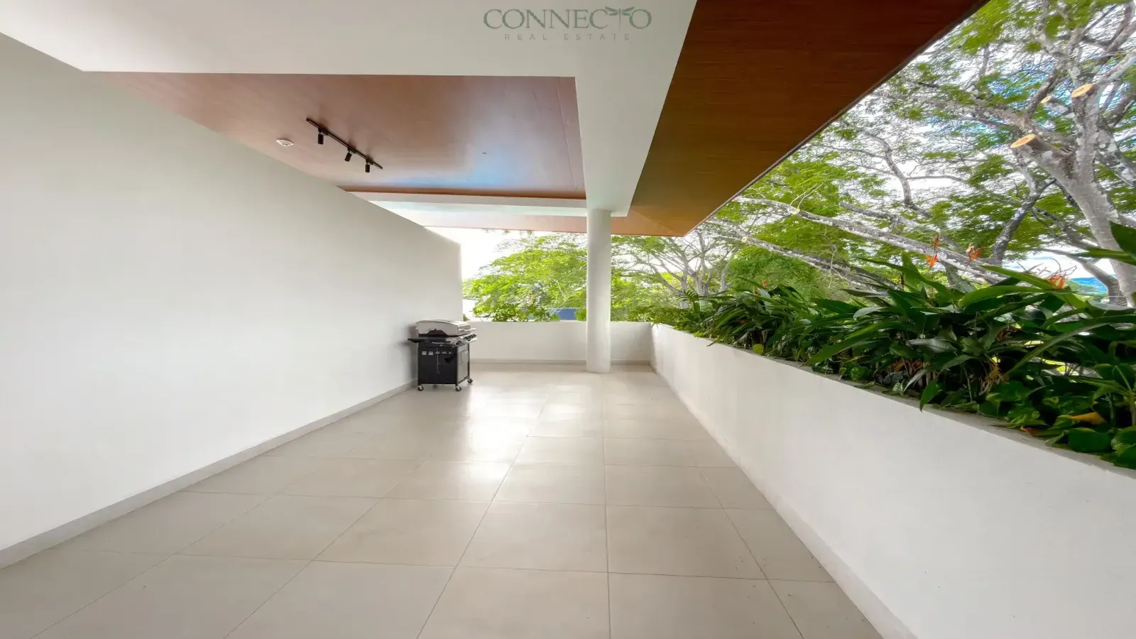 Santa Ana, San Jose, 3 Bedrooms Bedrooms, ,2 BathroomsBathrooms, 185 m&sup2; sqr meters,185 m&sup2;sqr meters, Townhouse,For Rent,1221