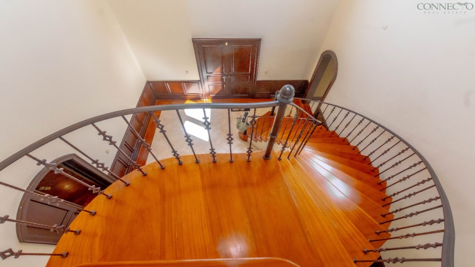 San Jose, 4 Bedrooms Bedrooms, ,4 BathroomsBathrooms, 506 m² sqr meters,604 m²sqr meters, Condominium House,For Sale,1057, San, Jose